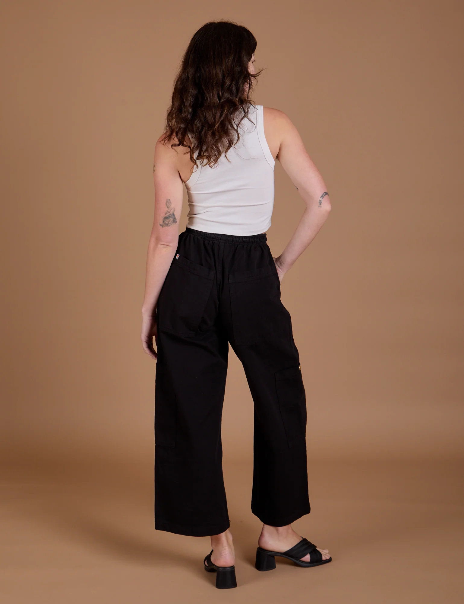 Drop Pocket Cargo Pants - Basic Black - Image 7