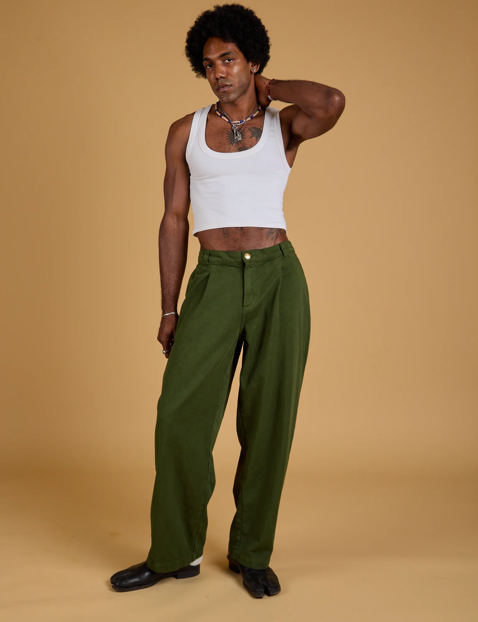 Baggy Mid-Rise Trousers - Evergreen - Image 14