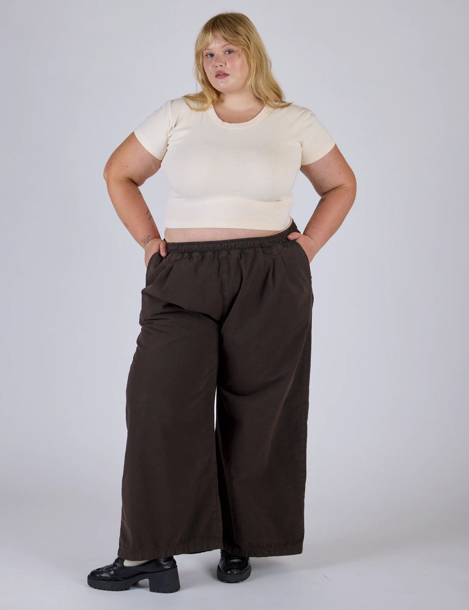 Pleated Pull-On Pants - Espresso Brown - Image 10