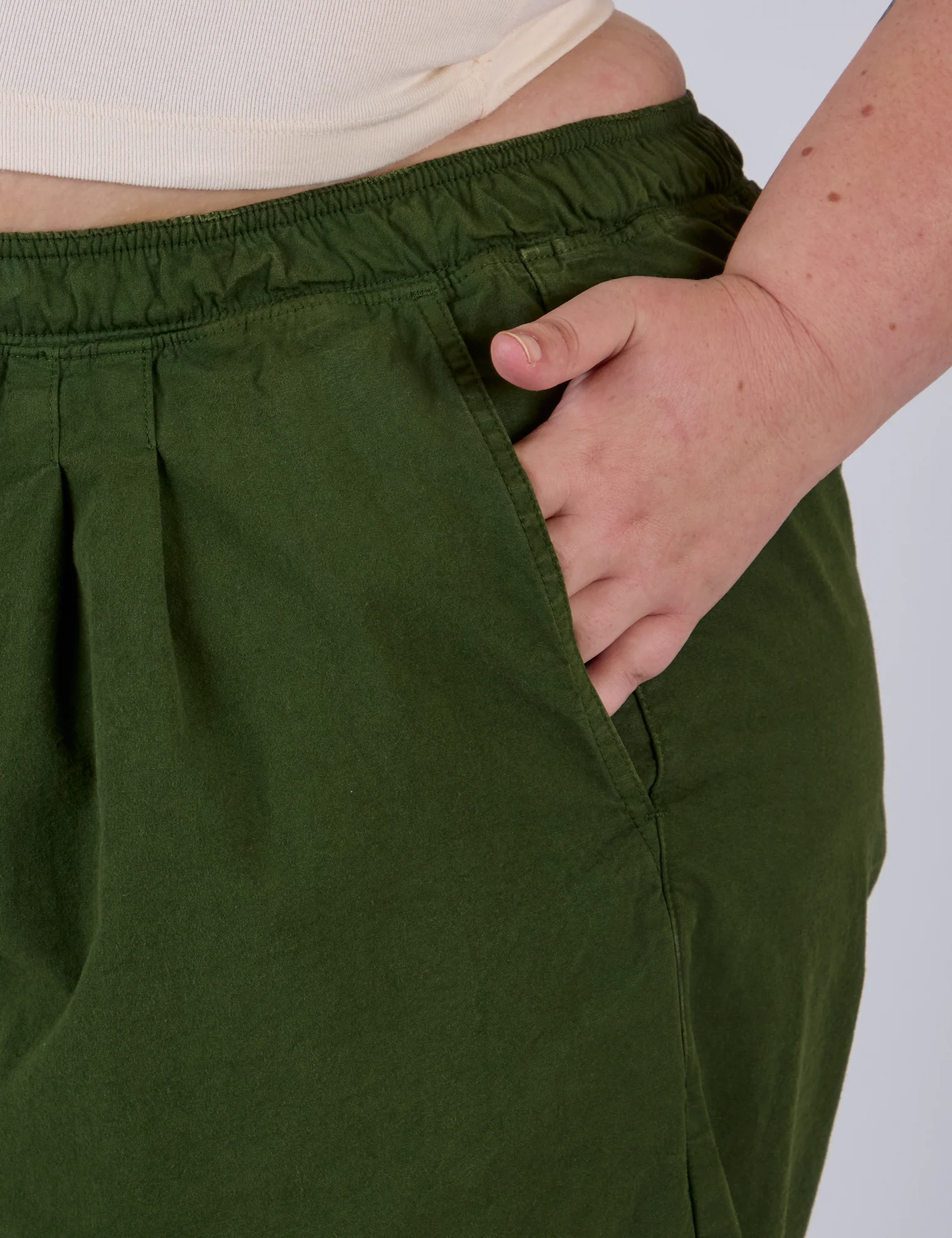 Pleated Pull-On Pants - Evergreen - Image 4