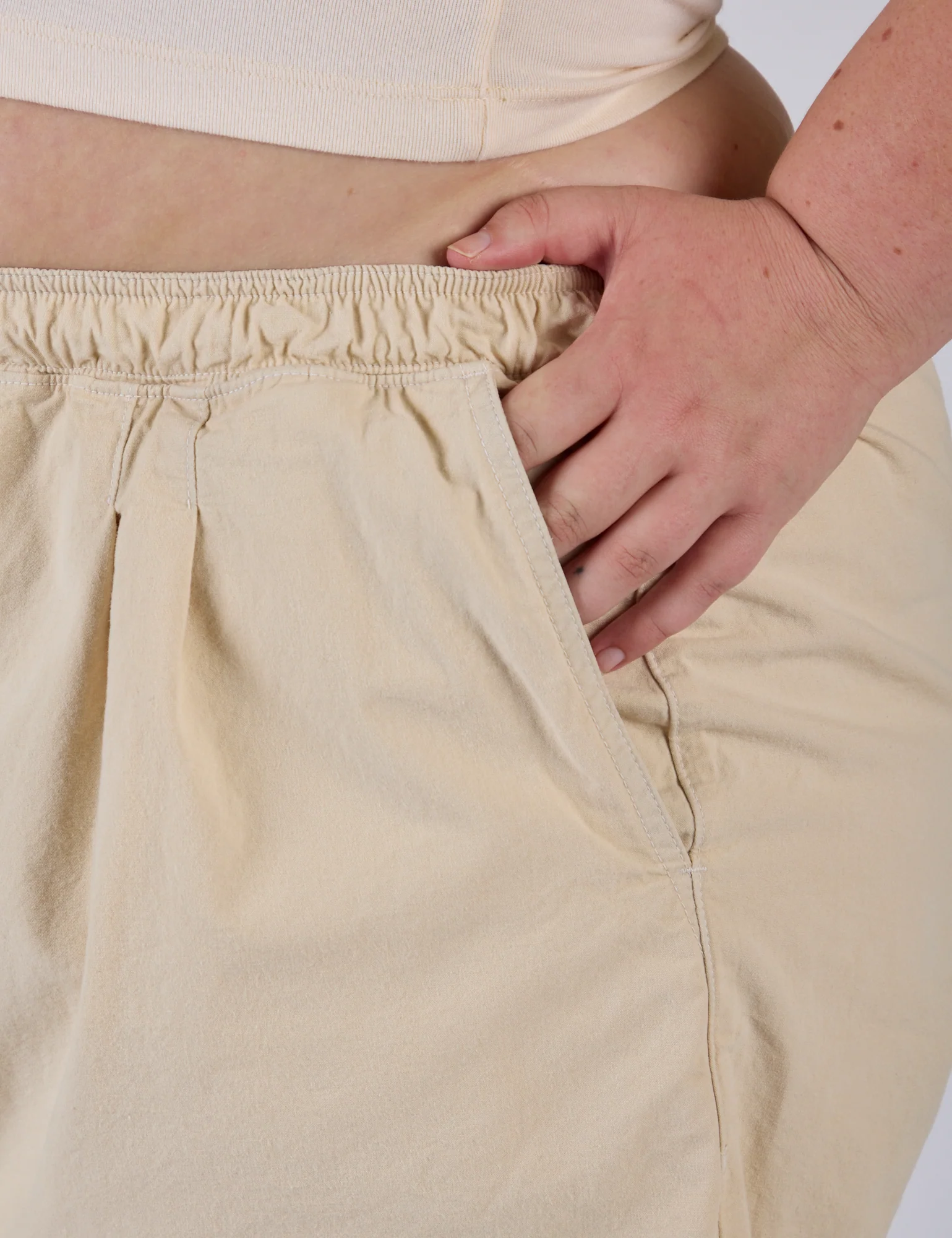 Pleated Pull-On Pants - Vintage Off-White - Image 10