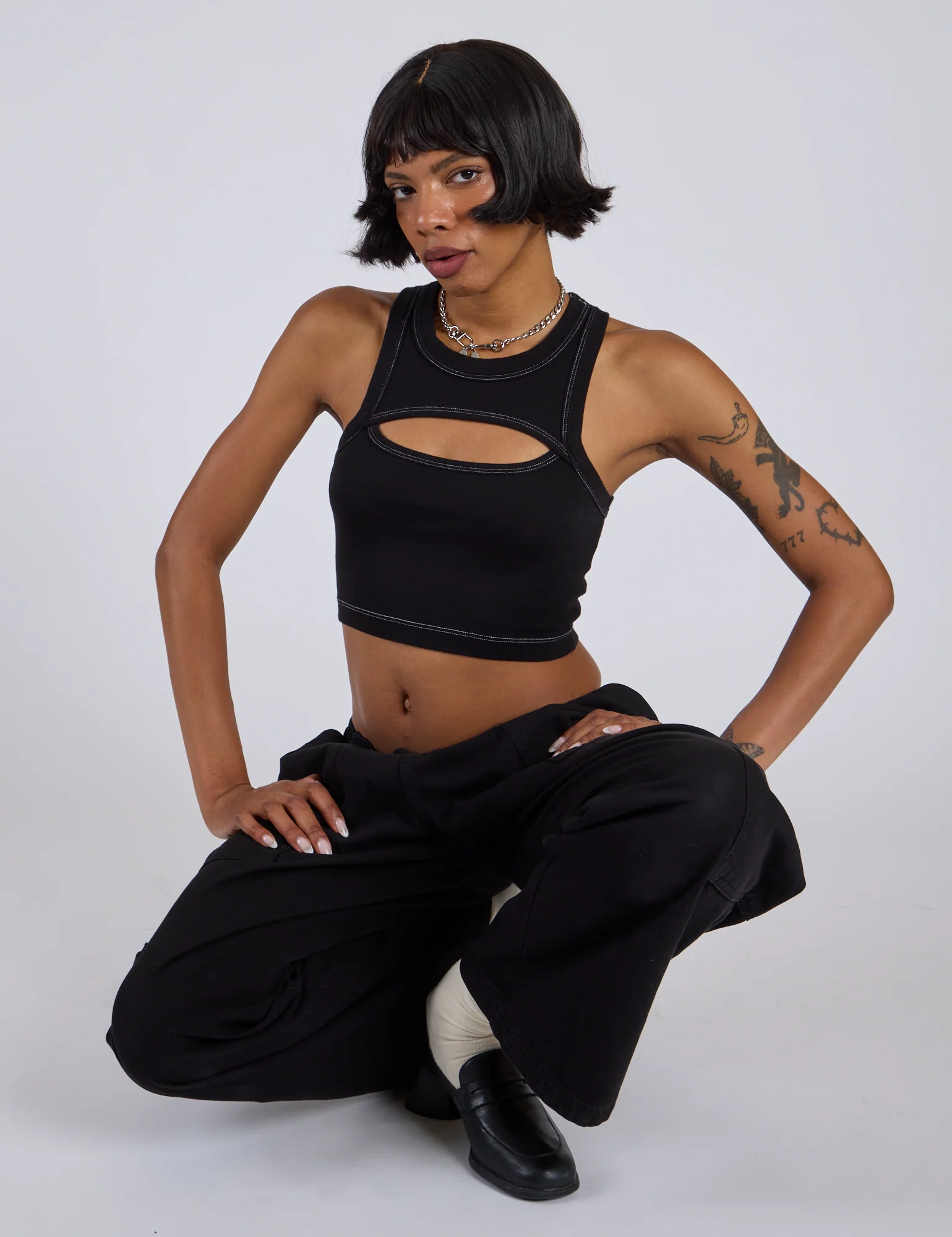 Porthole Tank - Basic Black - Image 9