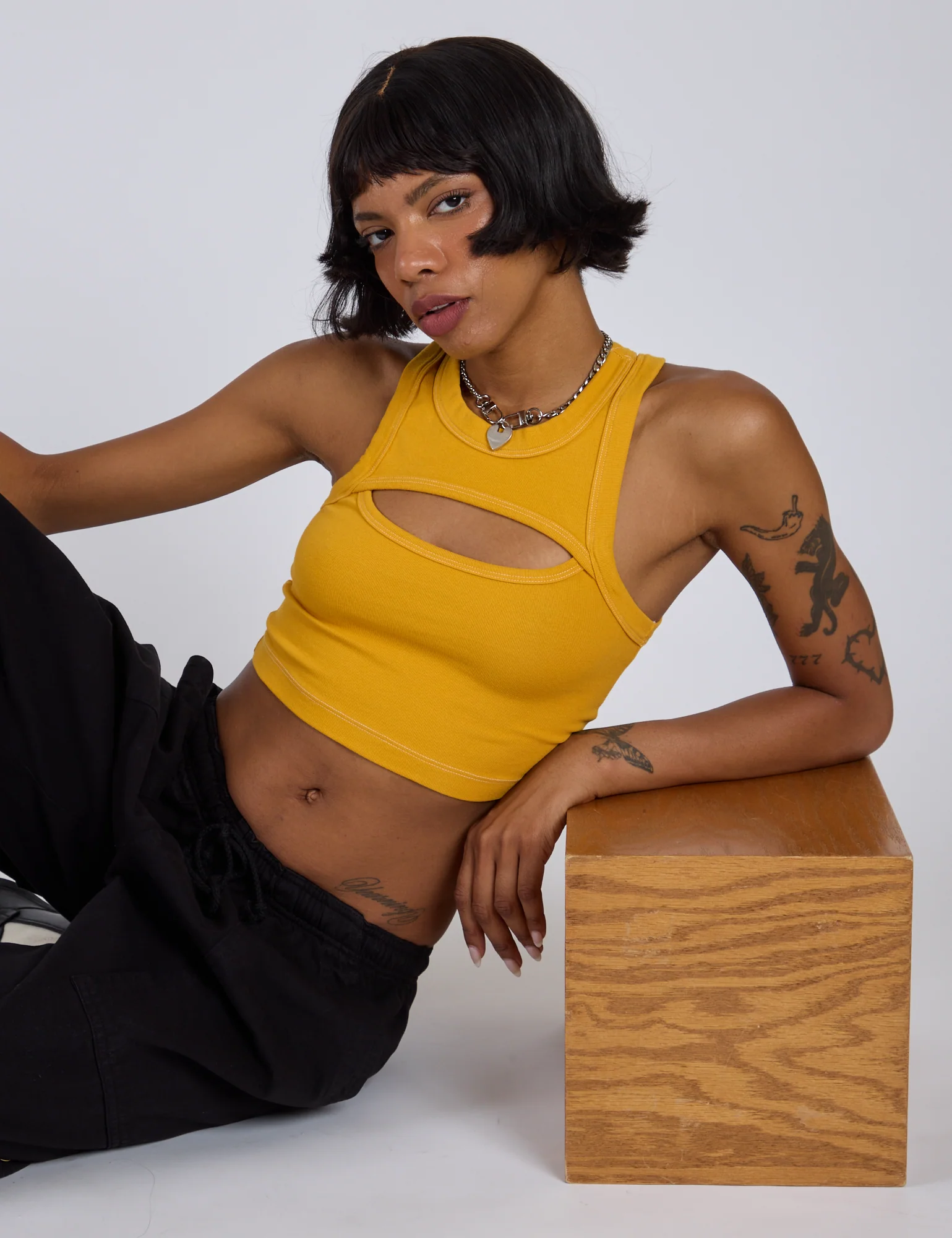 Porthole Tank - Mustard Yellow - Image 17